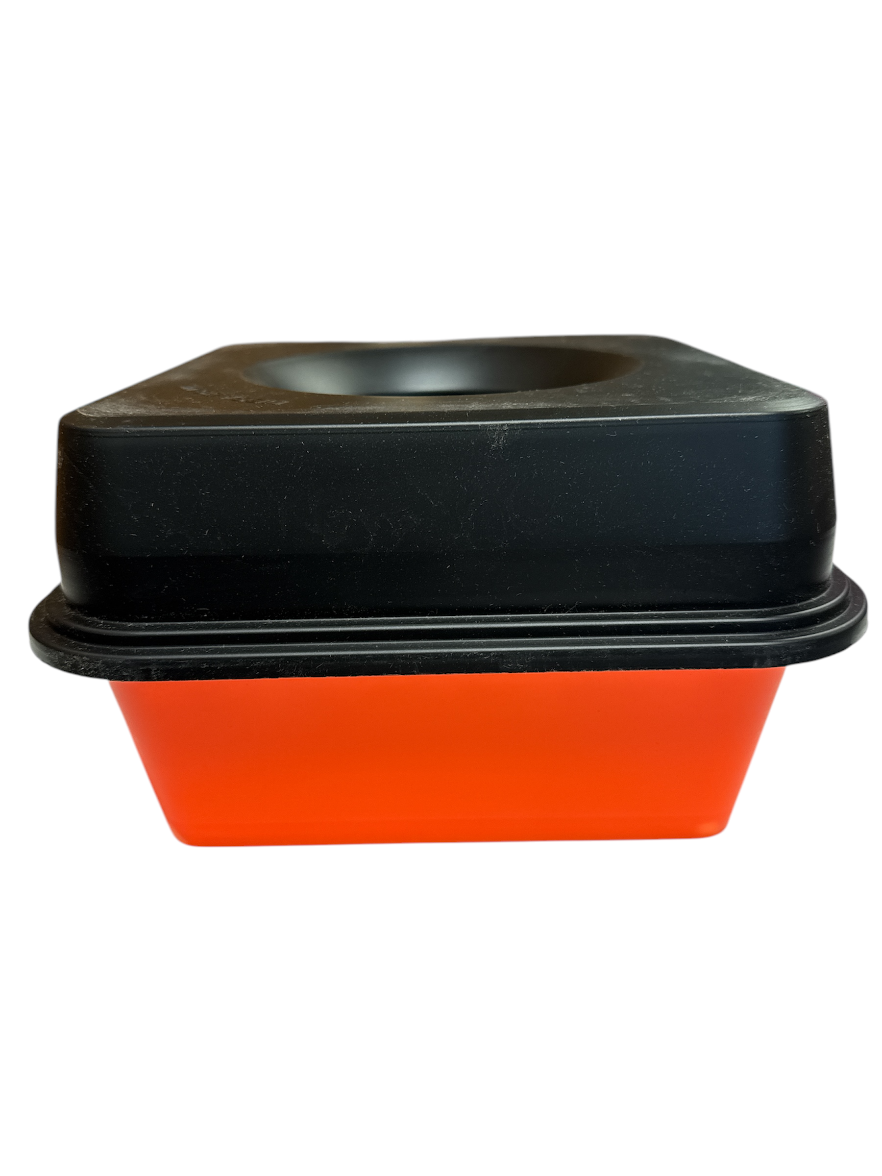 Spillproof water bowl