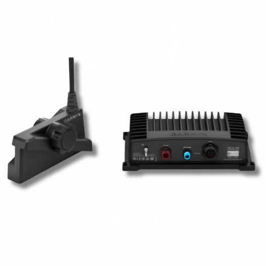 Garmin Echomap Ultra 2 106SV with Livescope Plus System