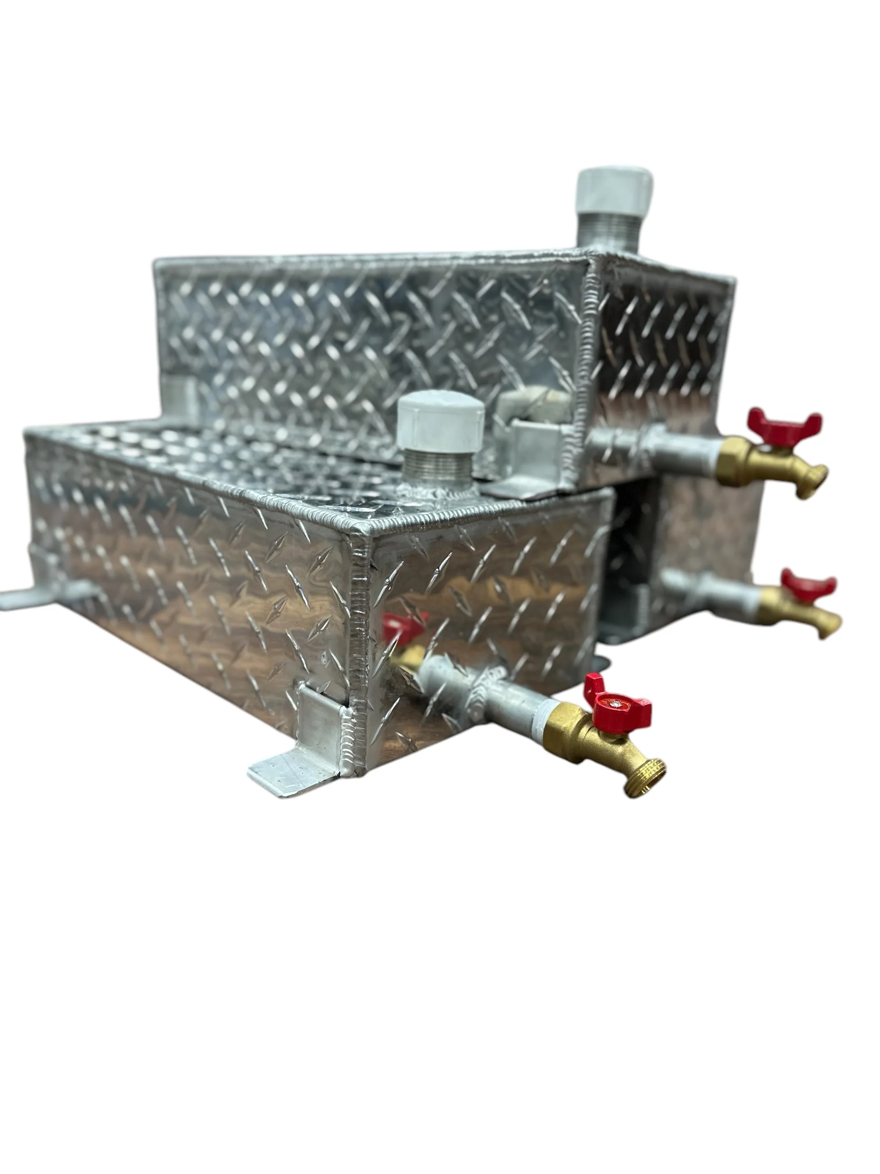 What are the measurements of the 3 gallon water tank?