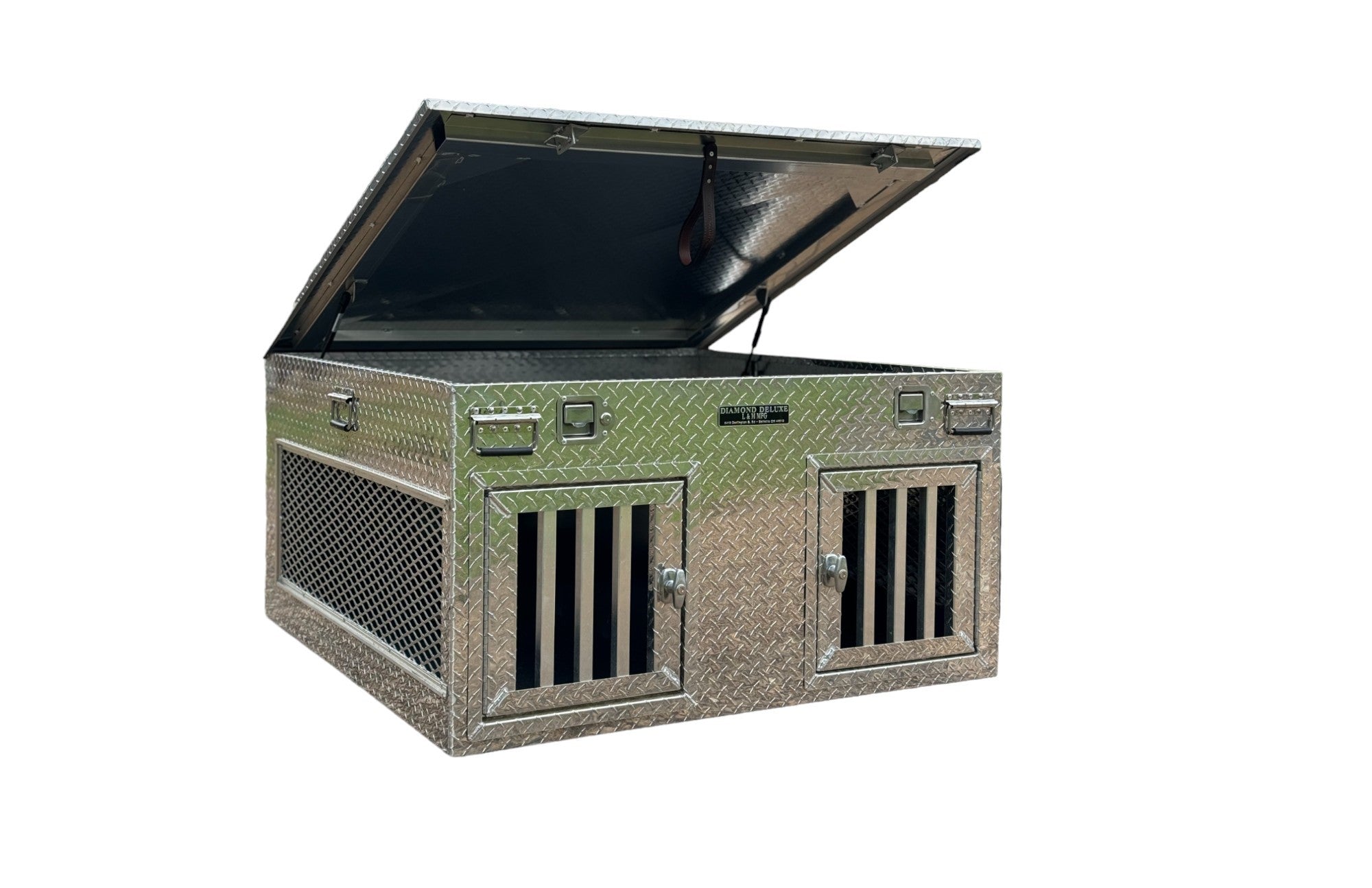 Diamond Deluxe 2 Door Dog Box with Side Vents