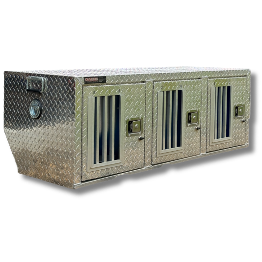 OWENS  55029 HUNTER SERIES TRIPLE COMPARTMENT / 58.5 W X 22.25 D X 20 H / WITH WHEEL WELL NOTCHES / ALL SEASONS REAR VENTS / DIAMOND TREAD ALUMINUM / OWENS PRODUCTS