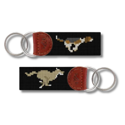 Dog and Hunt Coyote Chase Key Fob