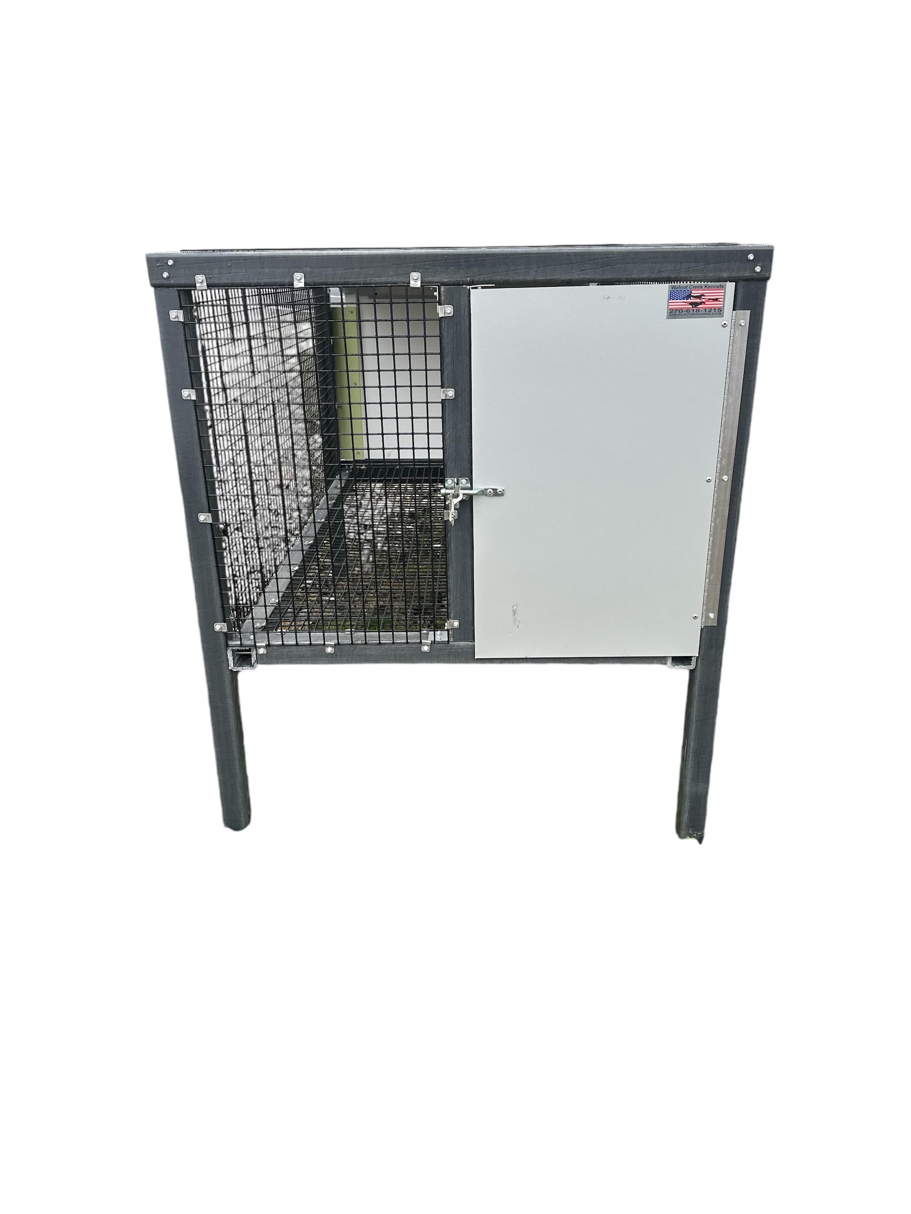 Walnut Creek Standard Small Fiberglass Single Kennel